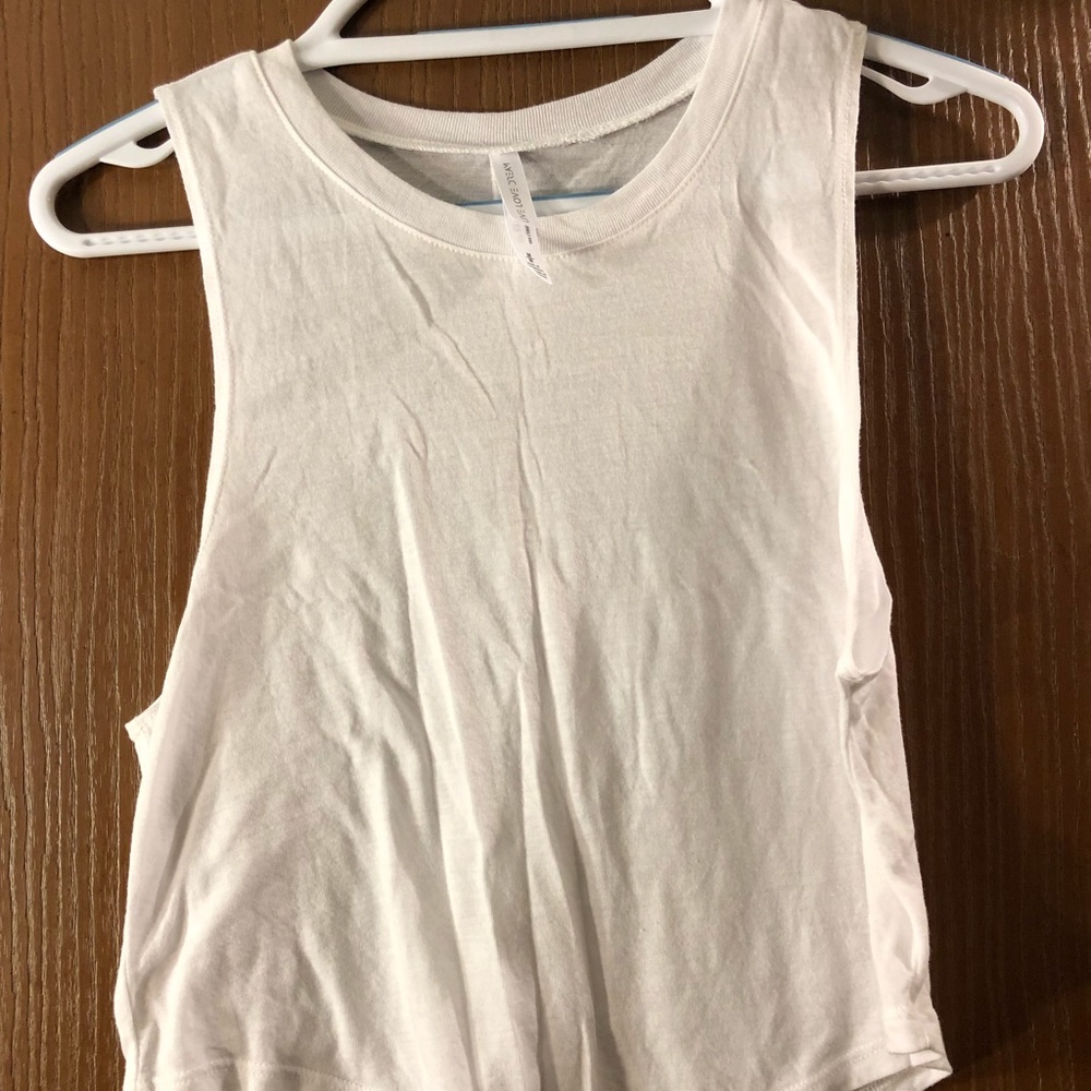White tank